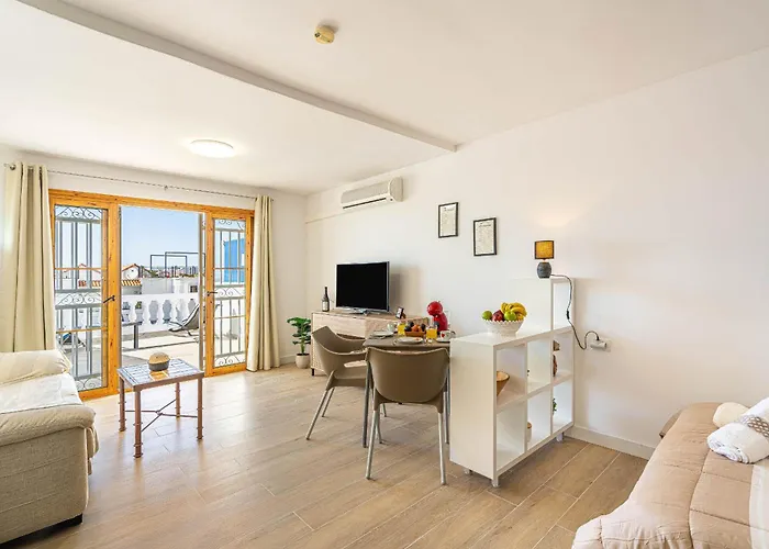 アパート Port Royale Cristianos Holidays ロスクリスティアーノス