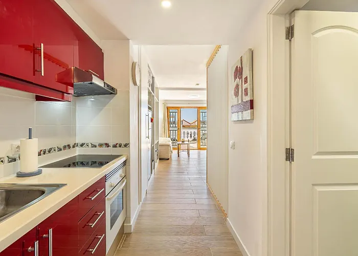 アパート Port Royale Cristianos Holidays ロスクリスティアーノス