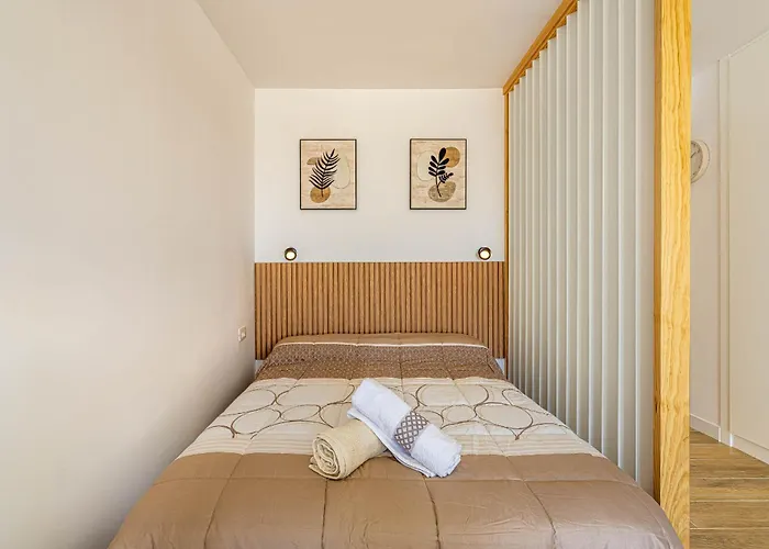 Port Royale Cristianos Holidays Лос Кристианос