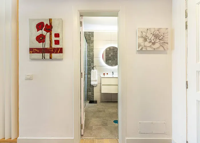 Апартаменты Port Royale Cristianos Holidays Лос Кристианос